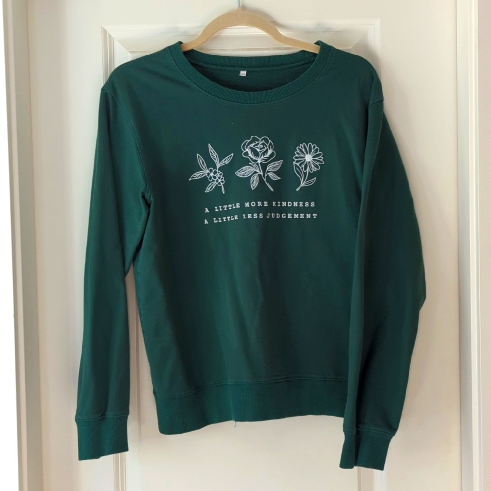 💚 Green Sweater